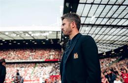 Carragher chỉ ra sai lầm của Carrick ở trận thua Man City